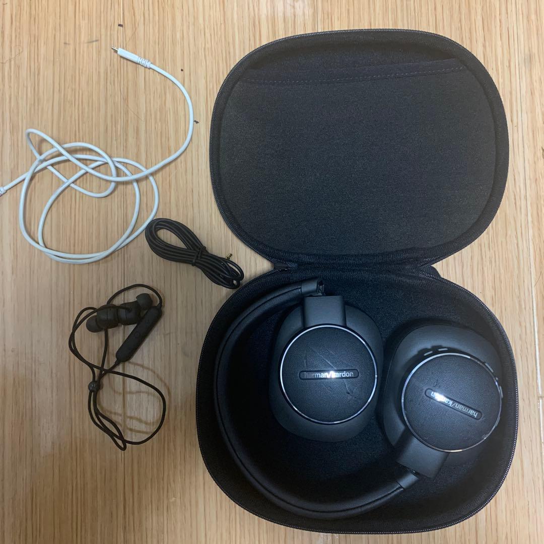 ハーマンカードン イヤホンセット ケース付き