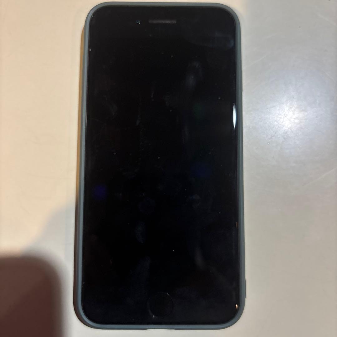 iPhone se第二世代　ブラック