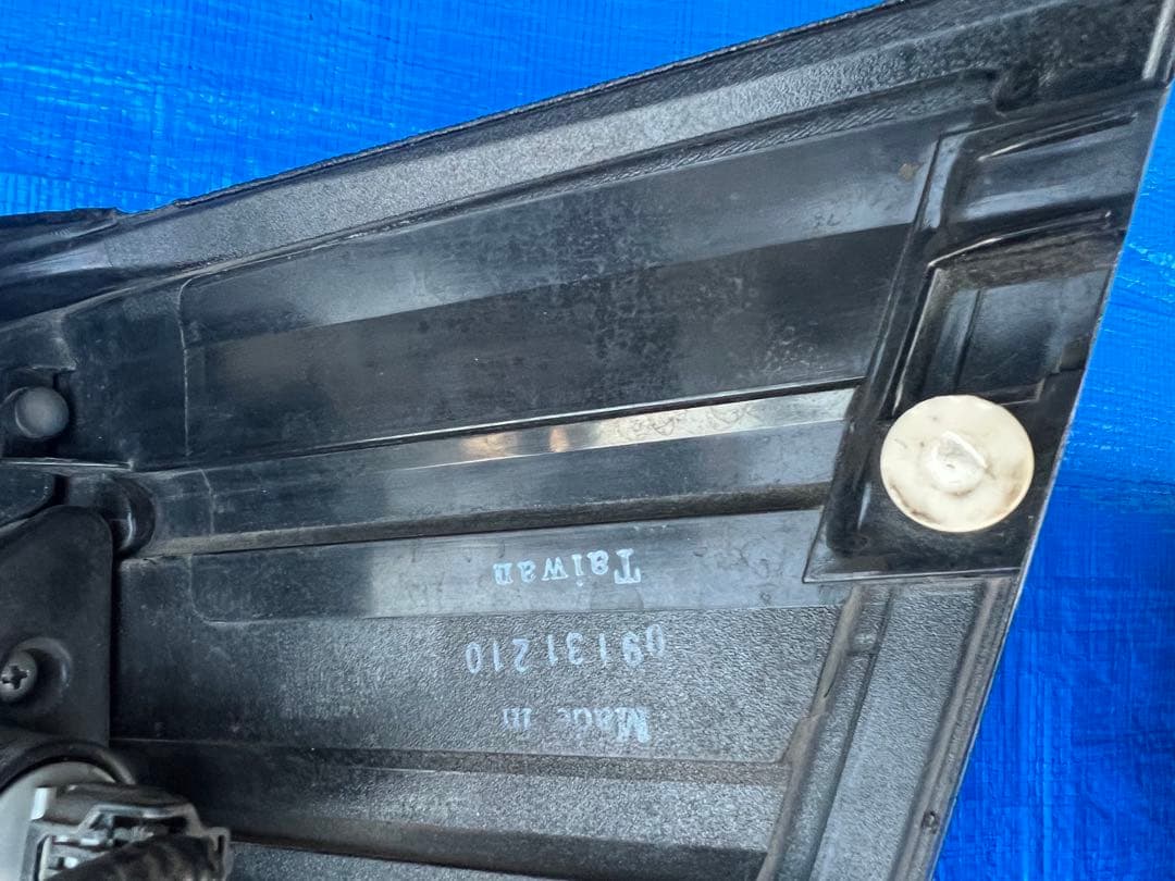 ＨＯＮＤＡ　ステップワゴン　ＲＫ５　左右　ＴＹＣ　ＬＥＤテールライト