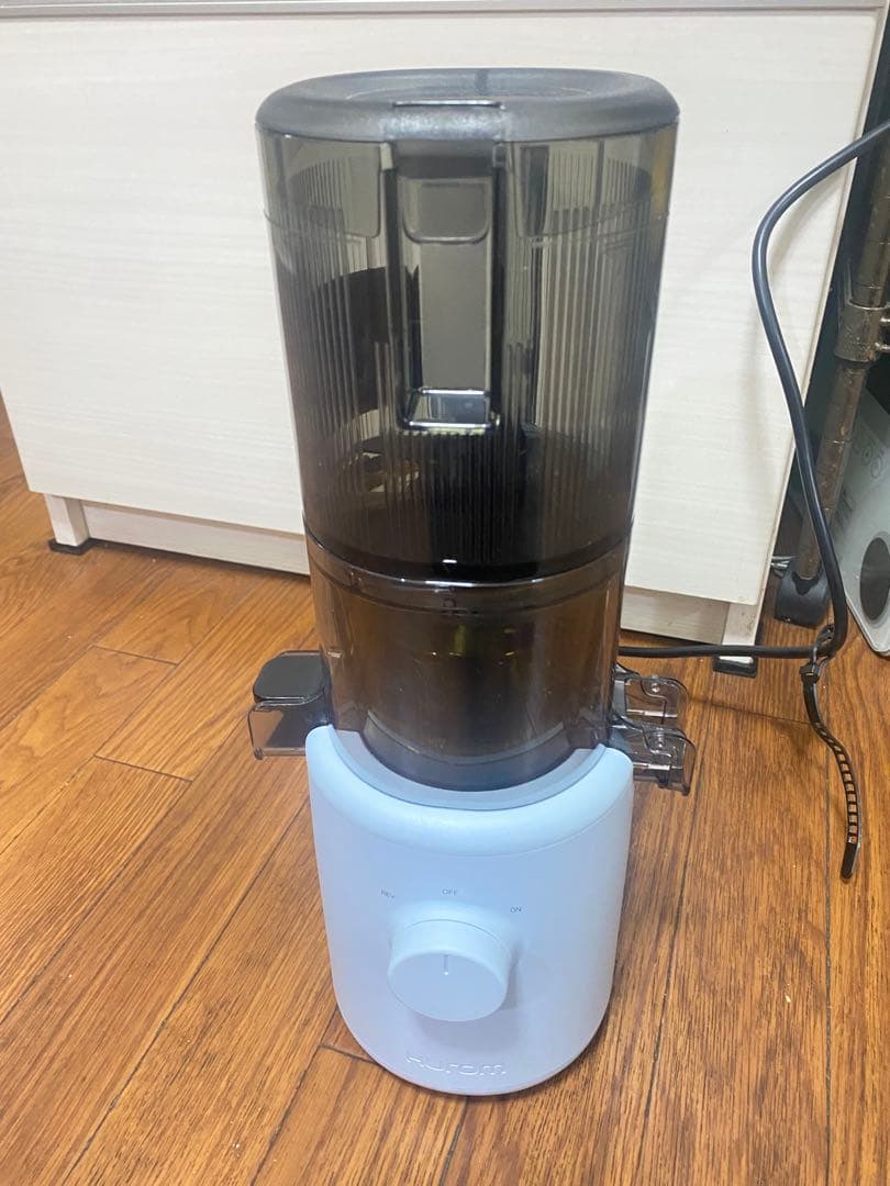 美品　HUROM ヒューロム H310A-BAC04WH スロージューサー