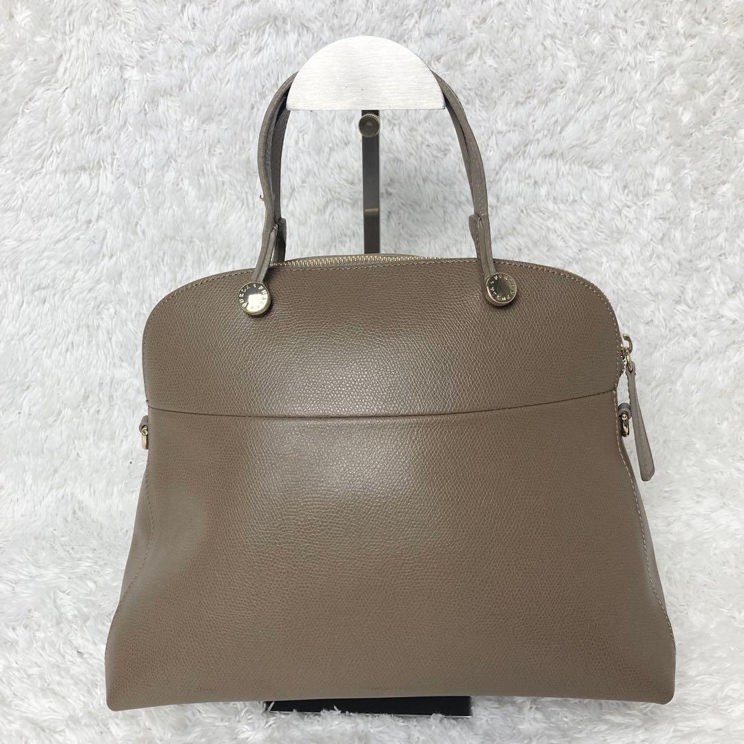 美品✨フルラ　パイパー　M バンドバッグ　ショルダーバッグ　2way レザー