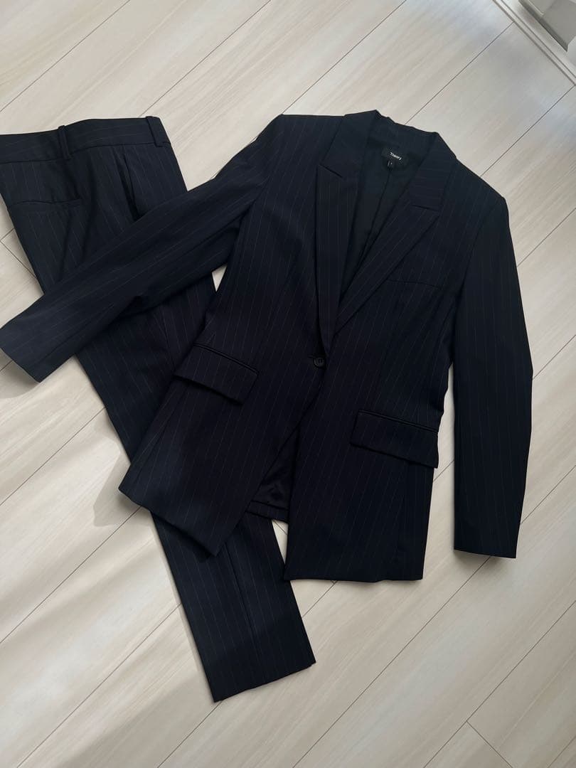 セオリー　ネイビーストライプ　スーツセット