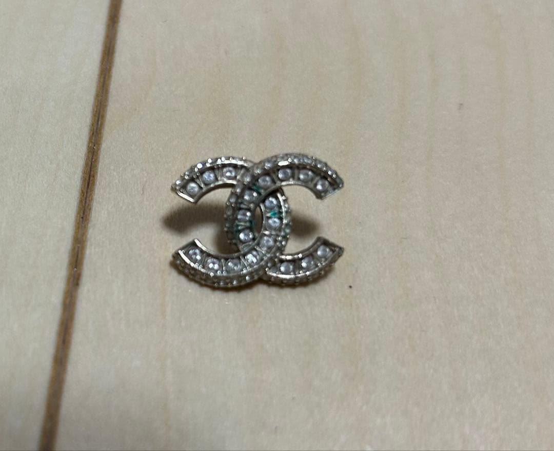 channel 片耳ピアス