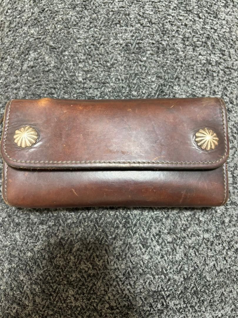 最終値下げ　ラリースミス　ブラウン　レザー　長財布 　ボタン付き