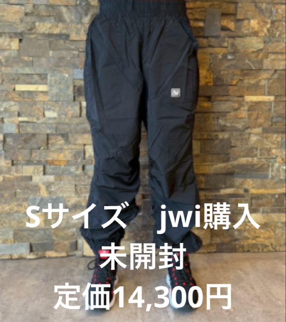 ズンバウェア　新作　パンツ　黒　正規品　トラックパンツ　S 定価14.300円