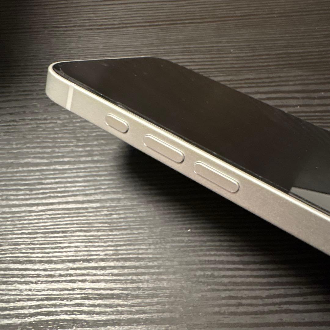 iPhone16e 本体 128GB フィルムカバー付き ホワイト