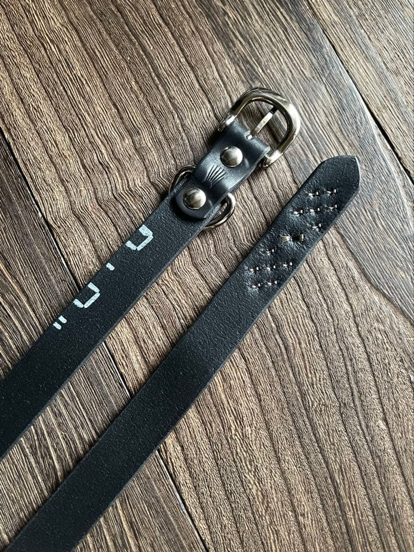 スタッズナローロングベルト　シルバー　ミッスーリ　HTC CALEE