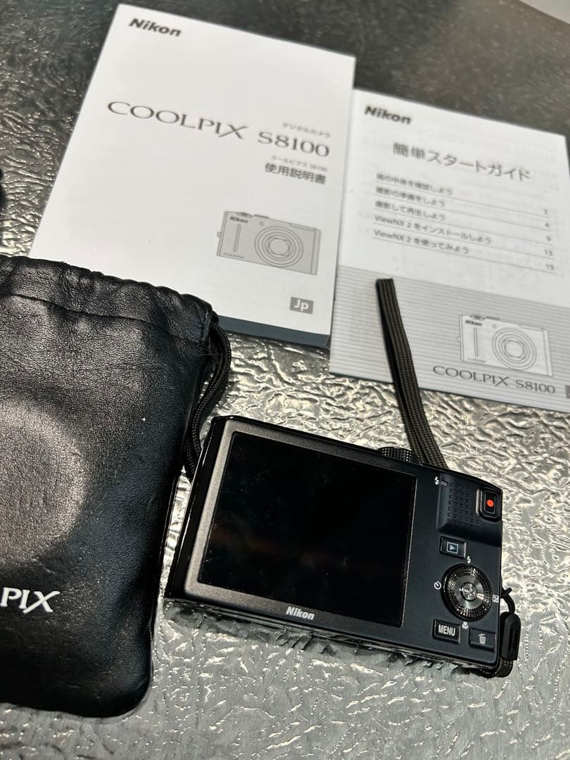 Nikon COOLPIX 8100 デジカメ