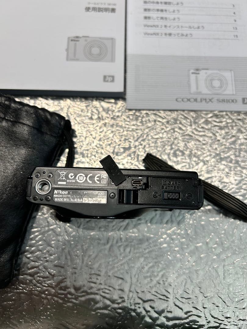 Nikon COOLPIX 8100 デジカメ