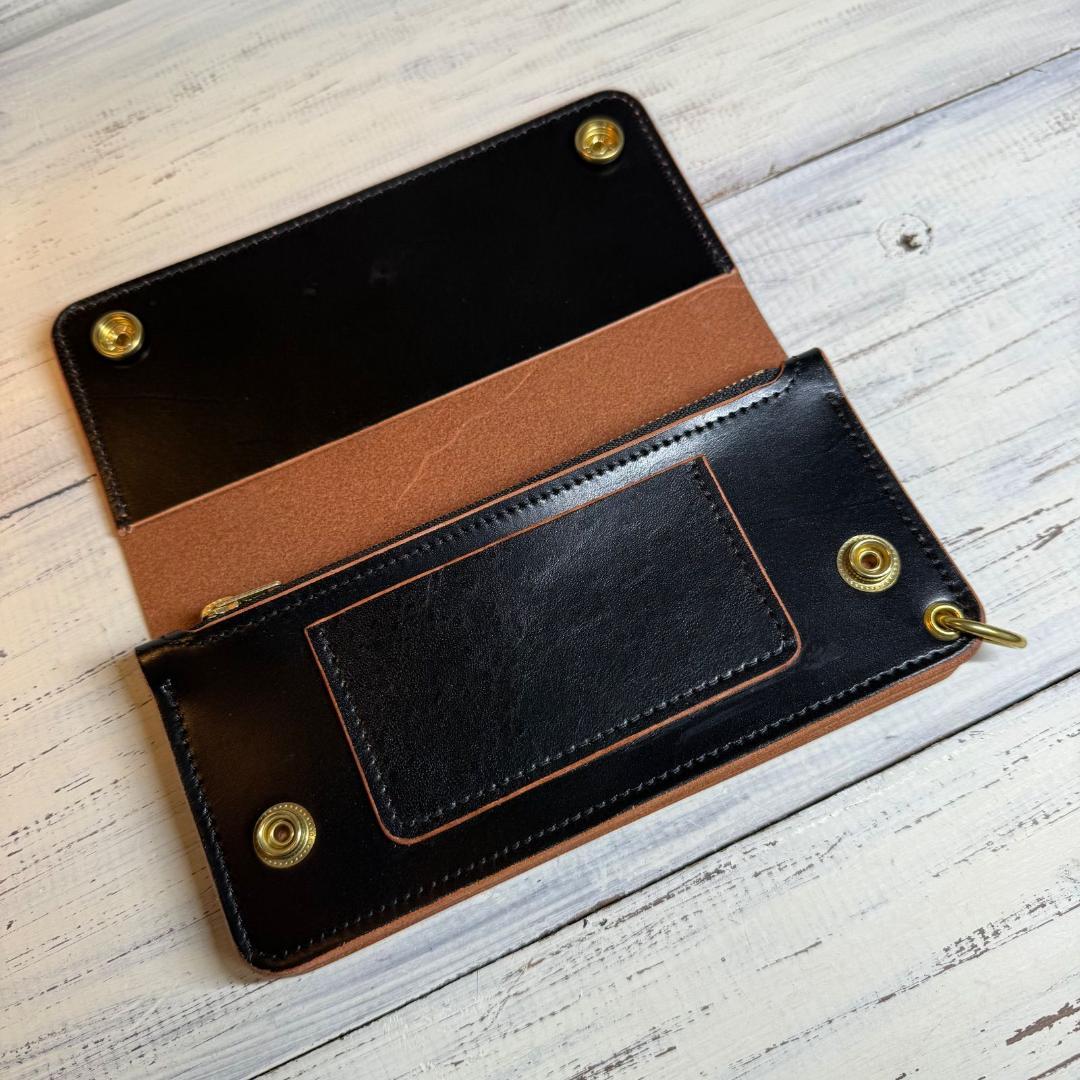 【トラッカーウォレット ロング 3層】 ブラック 茶芯 ゴールド YKK