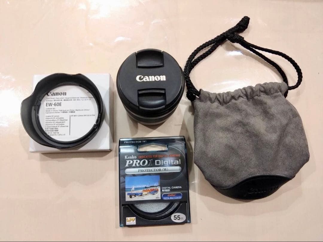 Canon EF-M 11-22mm +純正フード付