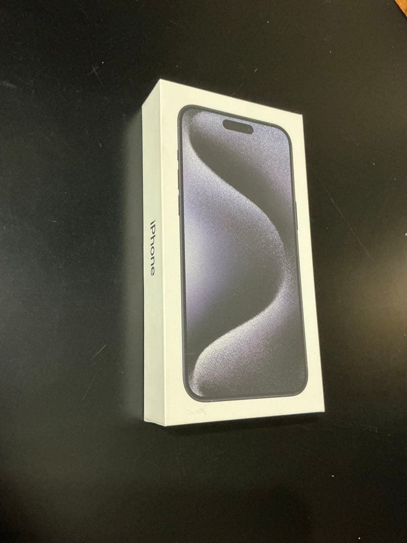 iPhone 15 Pro max ディープブルー