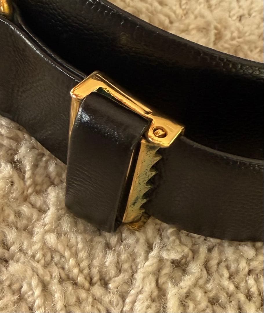 YSL ブラック レザーベルト ゴールドバックル