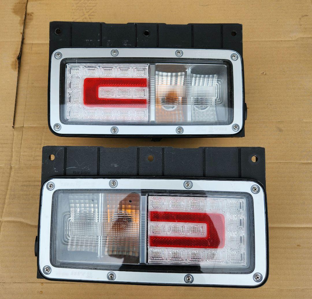 日野純正テールランプ