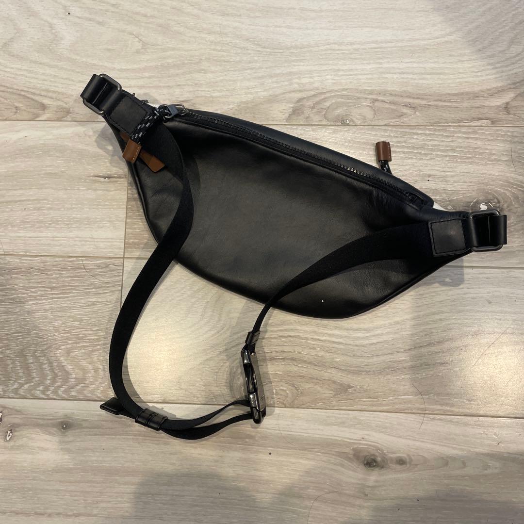 【日本限定】COACHミッキー ディズニー ボディバッグ カバン