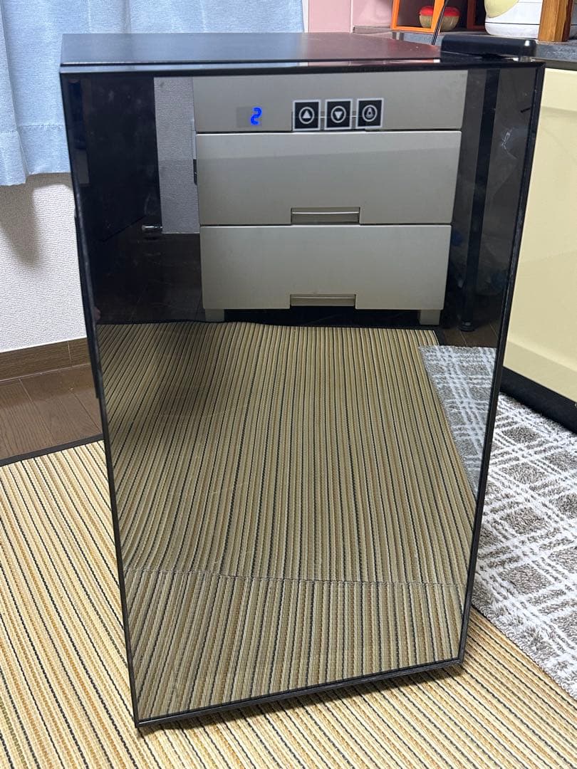 ワインセラー　コンポジット　48L／18本　ペルチェ式