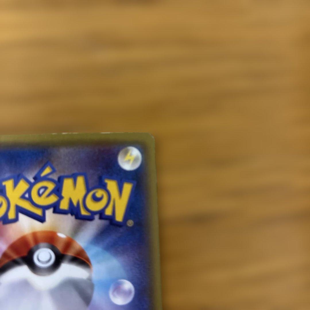 リザードンEX：ユニクロ「ポケモンカードゲームＴシャツ」 PROMO XYシリ…