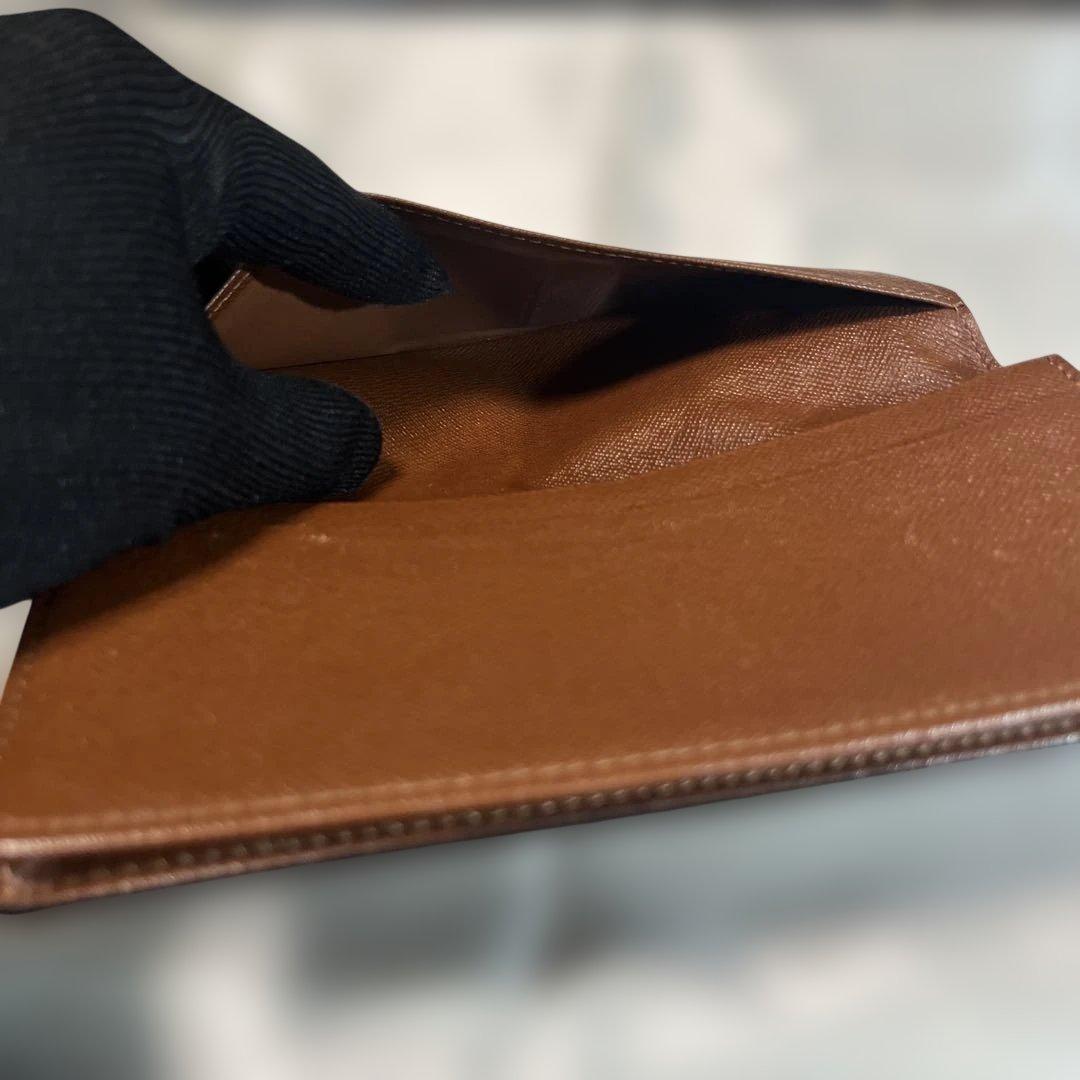 ルイヴィトン 長財布 二つ折り 札入れ モノグラム レザー 美品