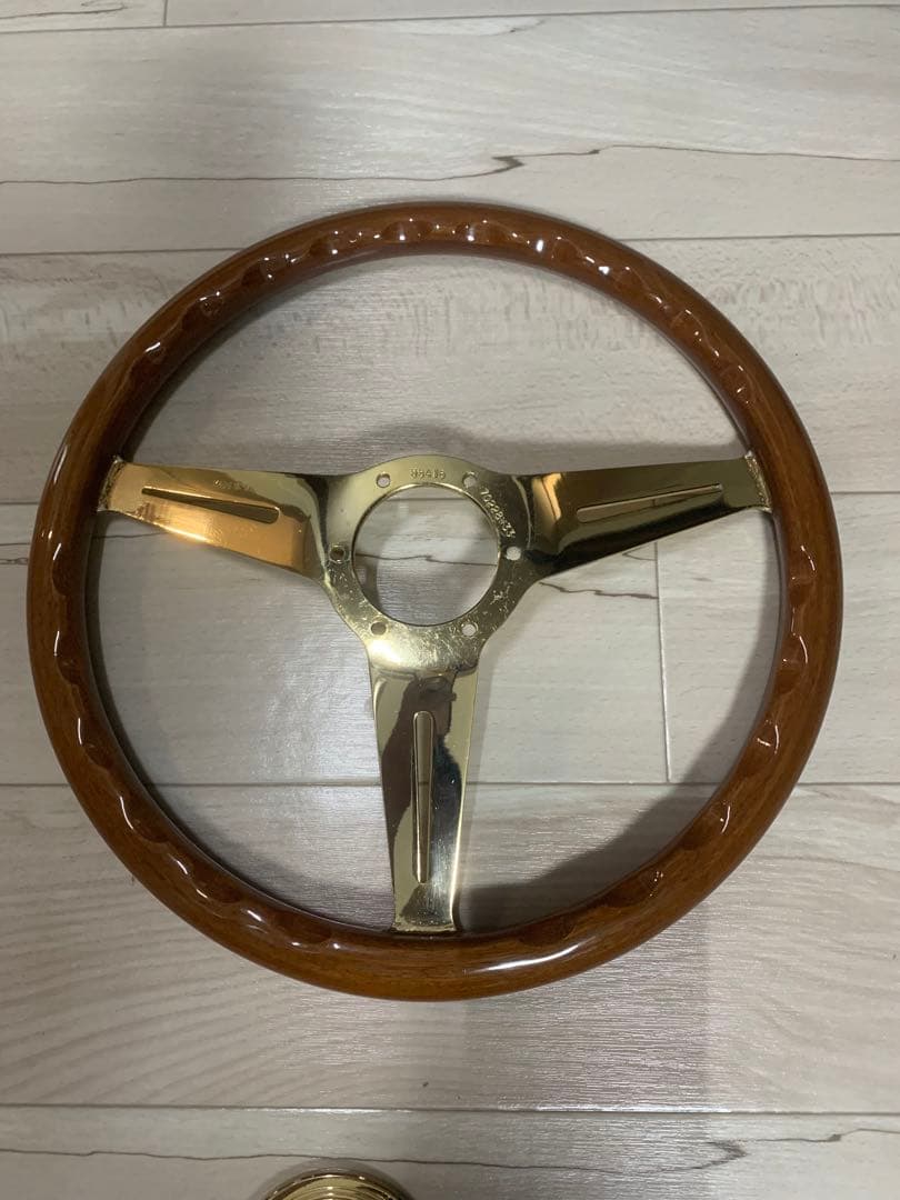 ナルディウッド　ゴールドスポーク　36パイ