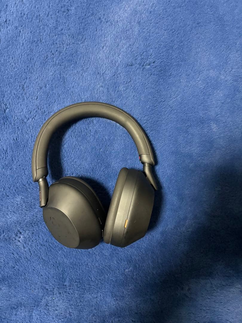 ほぼ未使用 SONY WH-1000XM5 黒 ケース付き