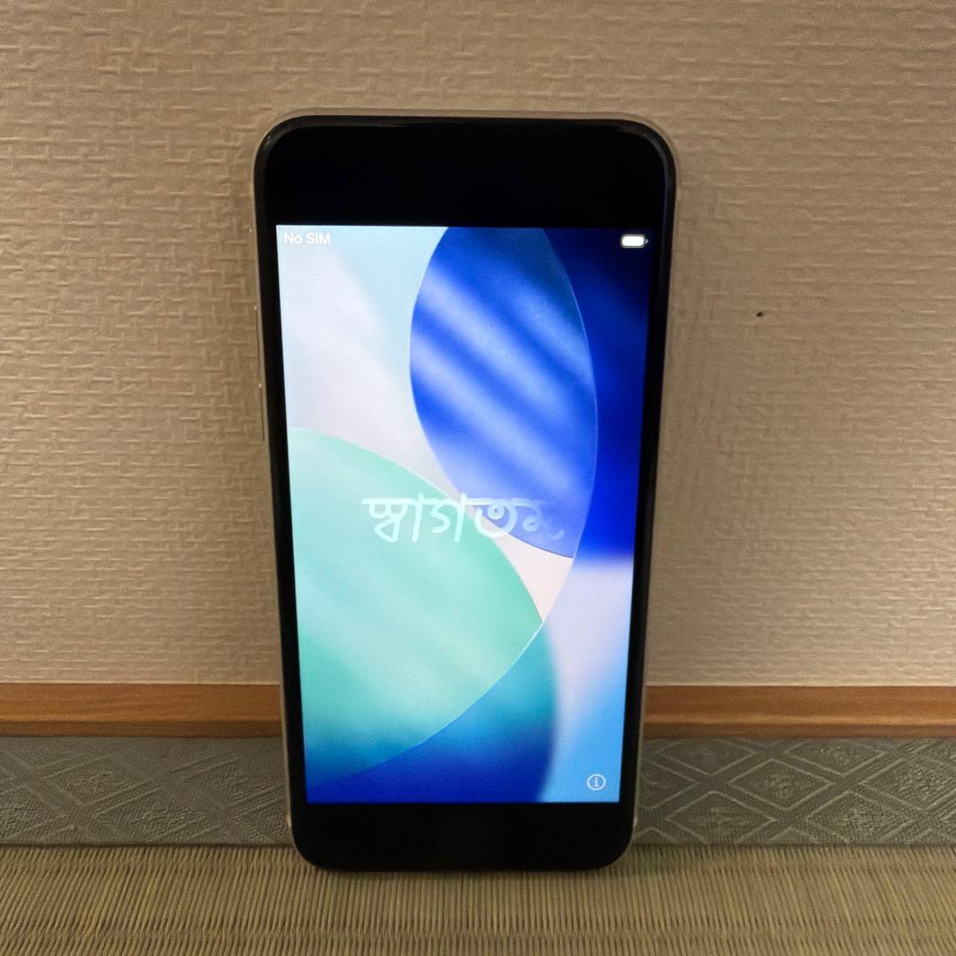 iPhone SE2 ホワイト