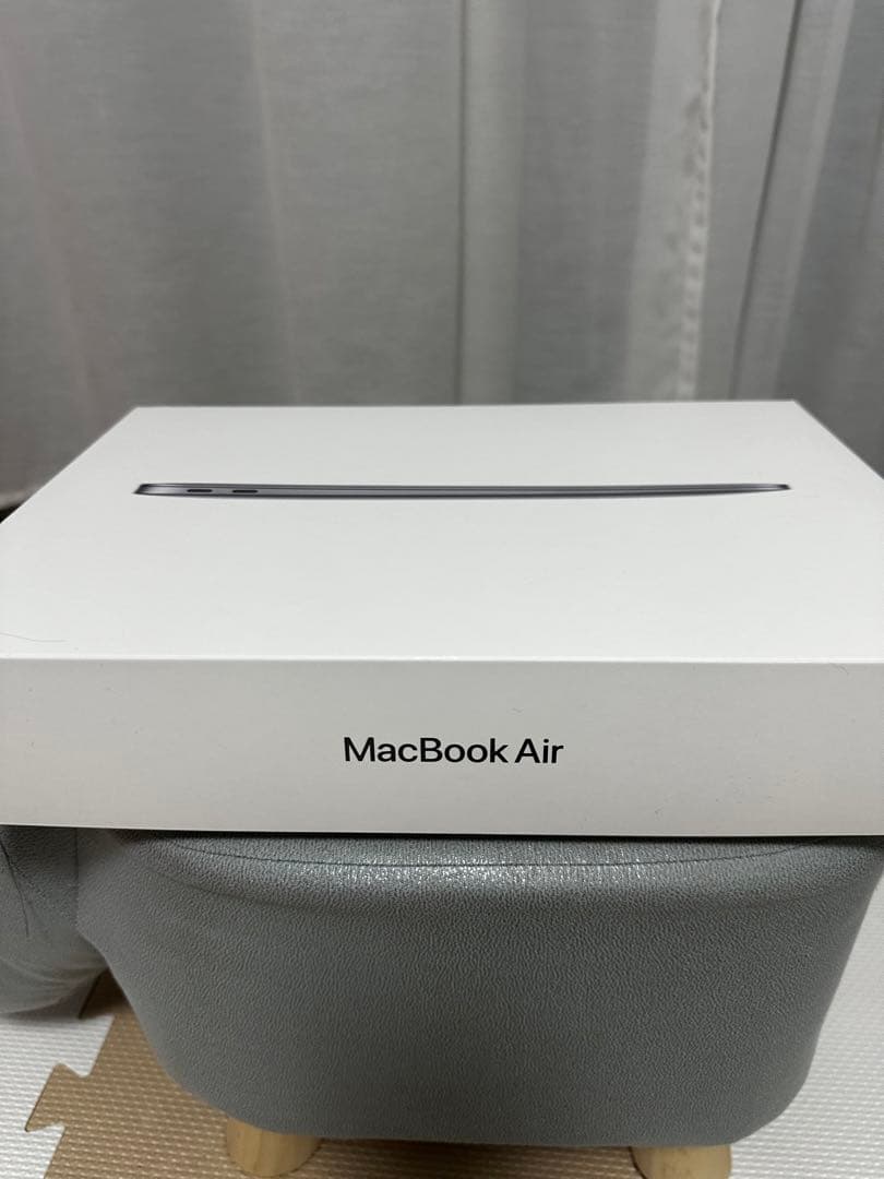 MacBook Air M1 2020、8GB、256GB