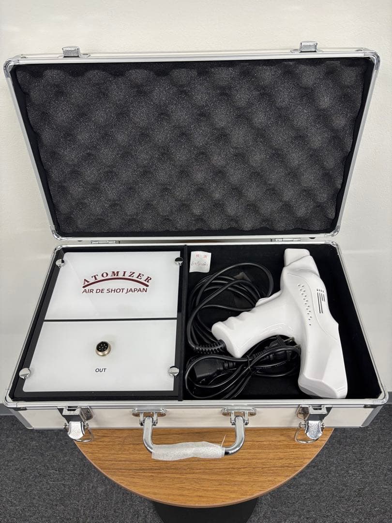 新品【大特価】 美容液　噴霧導入器　噴射のチカラで美容液を噴霧導入