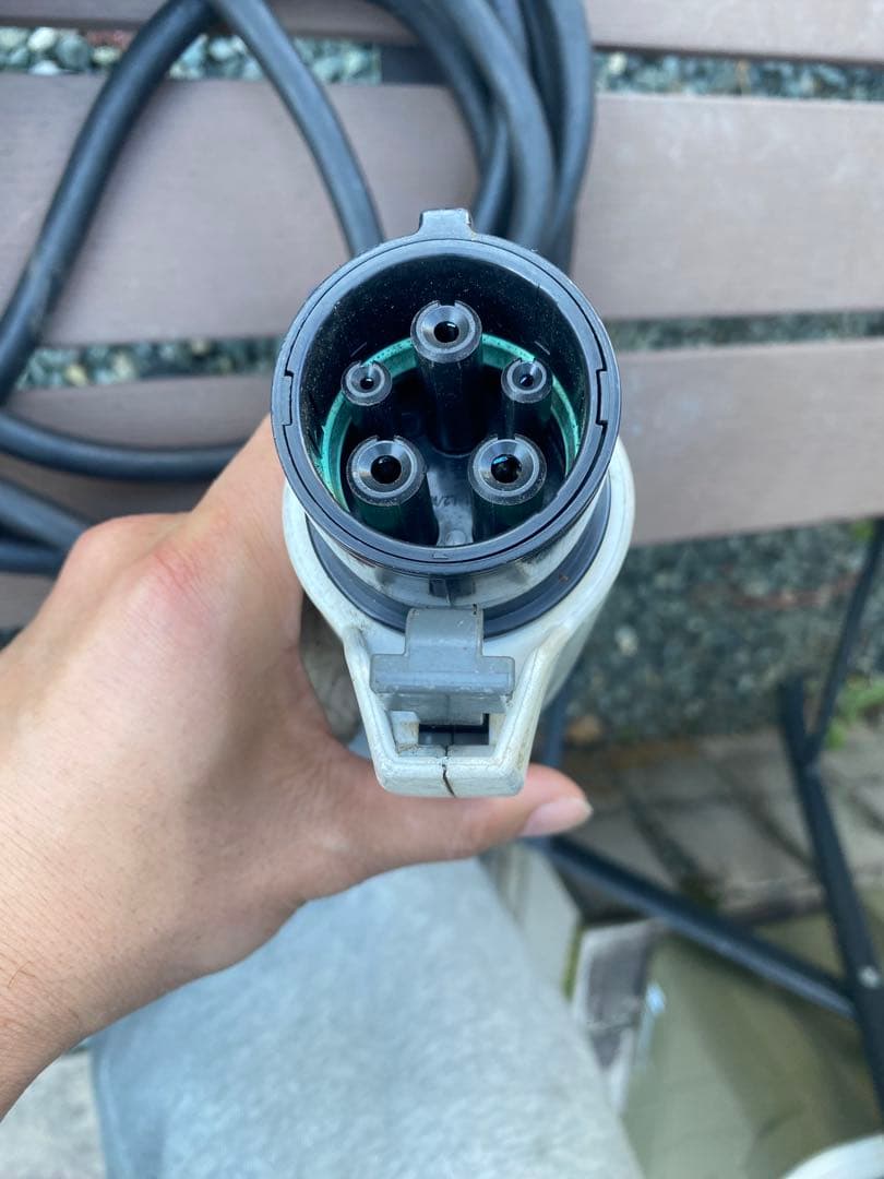 EV充電ケーブル 200v コネクタ 3ピンプラグ