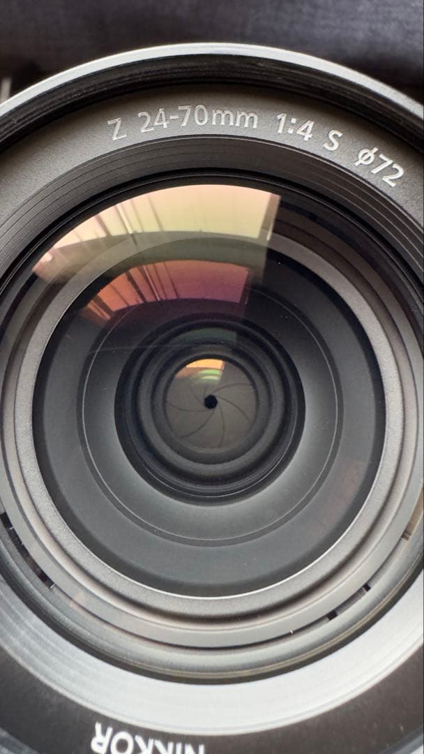Nikon NIKKOR Z 24-70mm f/4 S 値下げお断りしてます。