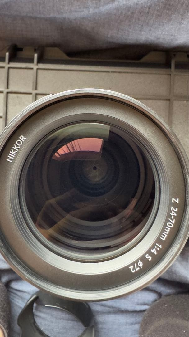 Nikon NIKKOR Z 24-70mm f/4 S 値下げお断りしてます。