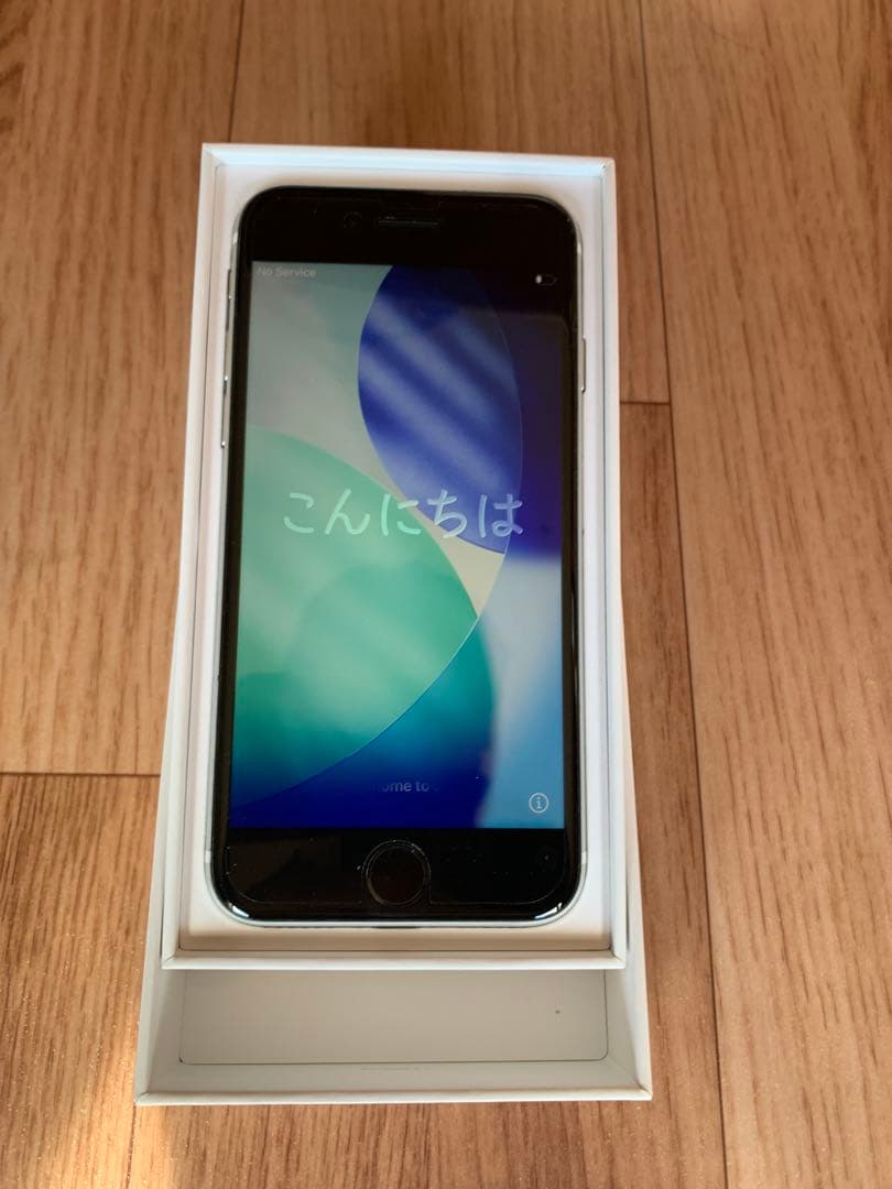 バッテリー交換済み　iphone se2 64G