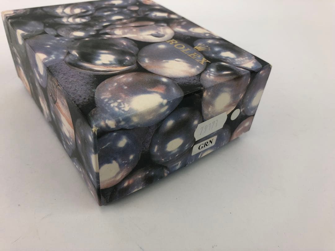 Y*K様 ロレックス　空き箱　外箱　内箱　取説　レッド