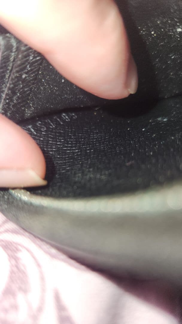 定価７万円　ルイヴィトン　小銭入れ