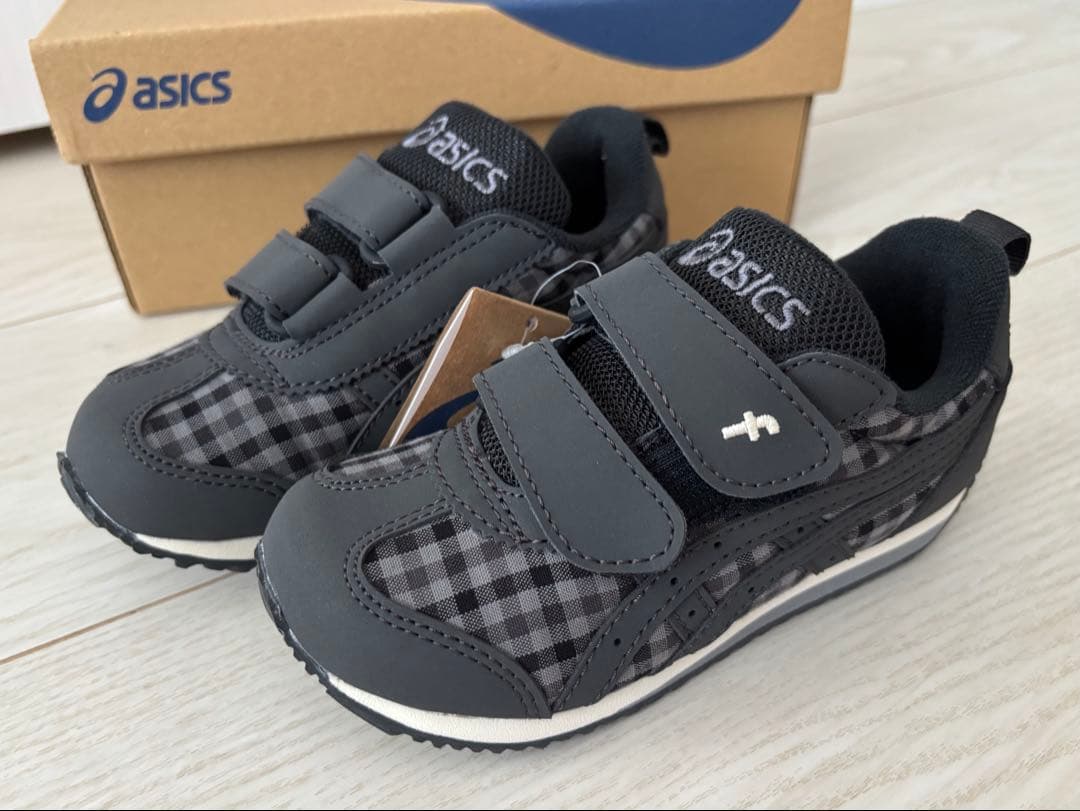 familiar ＊ スニーカー 16cm