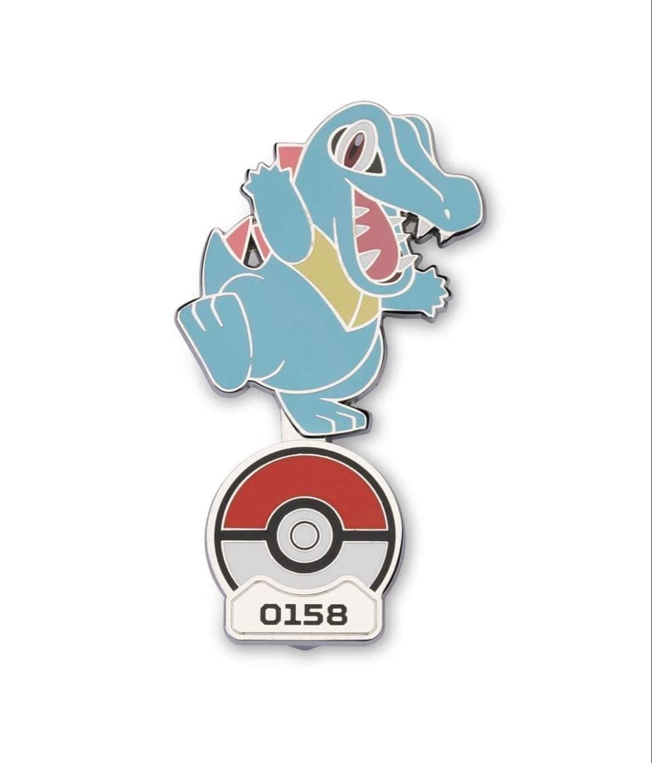 【海外ポケモンセンター限定品】ワニノコ　ぬいぐるみ　ピンズ　プロモカードパック