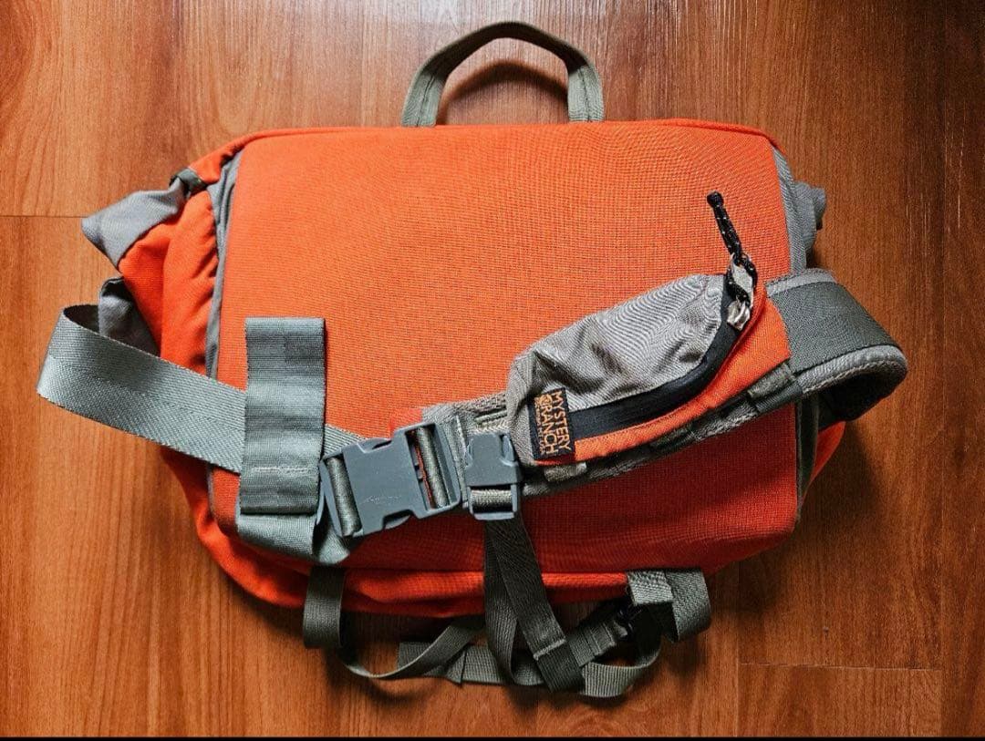 『希少』US MYSTERY RANCH メッセンジャーバッグ　インベーダー