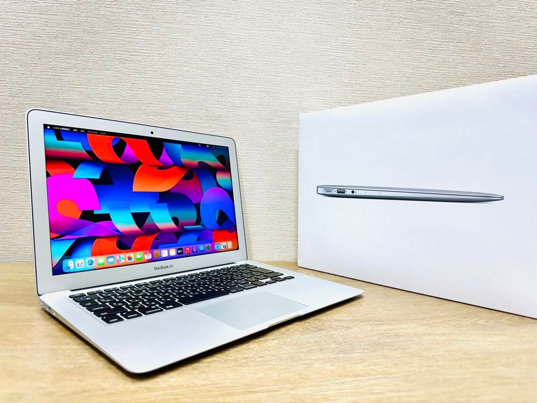 MacBook Air【MacOS2022年／MacOffice／新品バッテリー