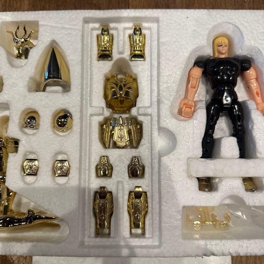 聖闘士星矢 バルゴンクロス バンダイ