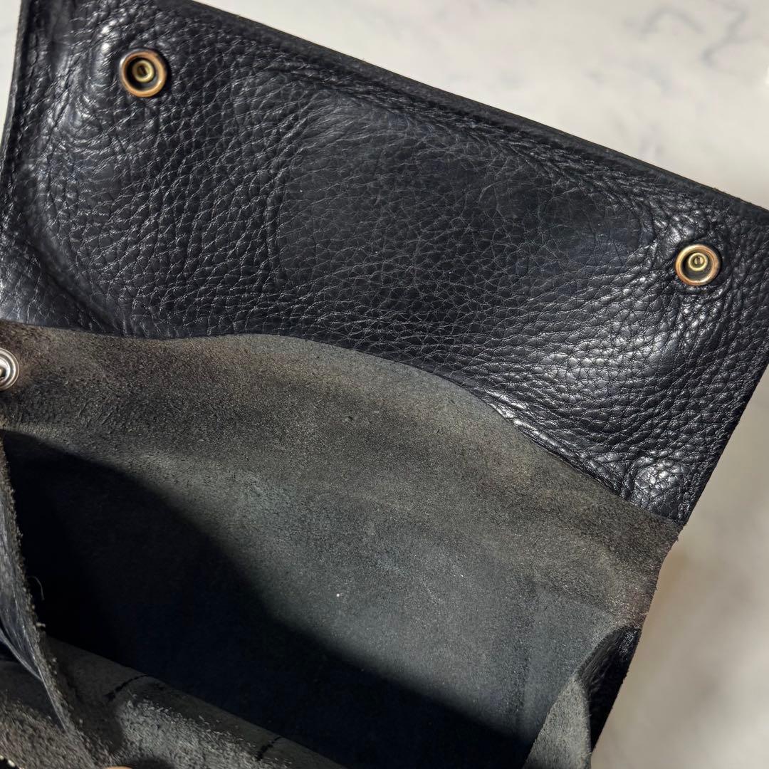 Pashifismd777さま　【美品】キャリー　長財布　STUDS LEAT