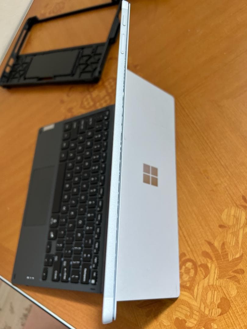 Surface Pro 7 (Core i5,128GB)中古 2019