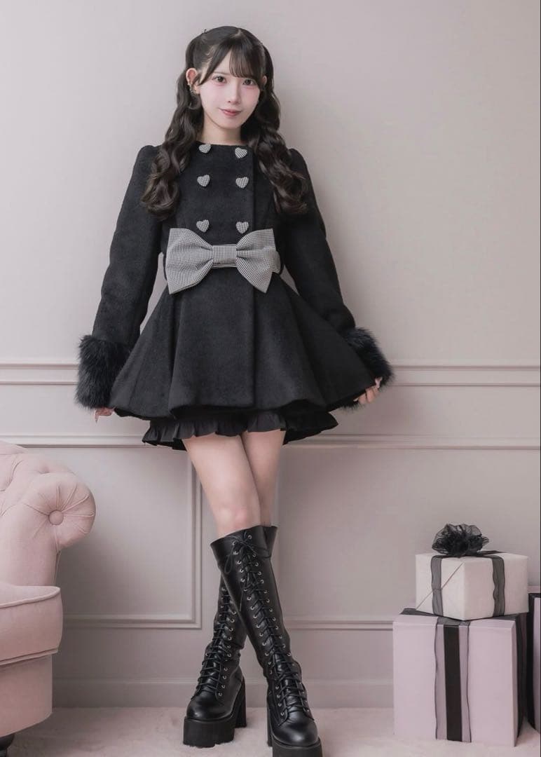 【値下げしました】pium ハートボタンリボンベルトシャギーコート