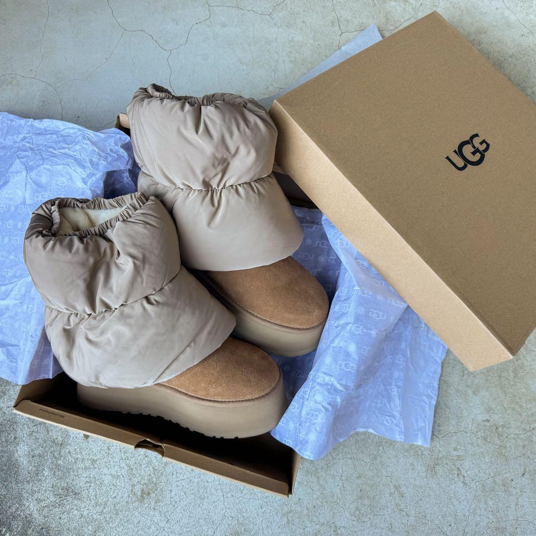 今日だけ‼︎値下げ‼︎UGG　CLASSIC MINI DIPPER PUFFER