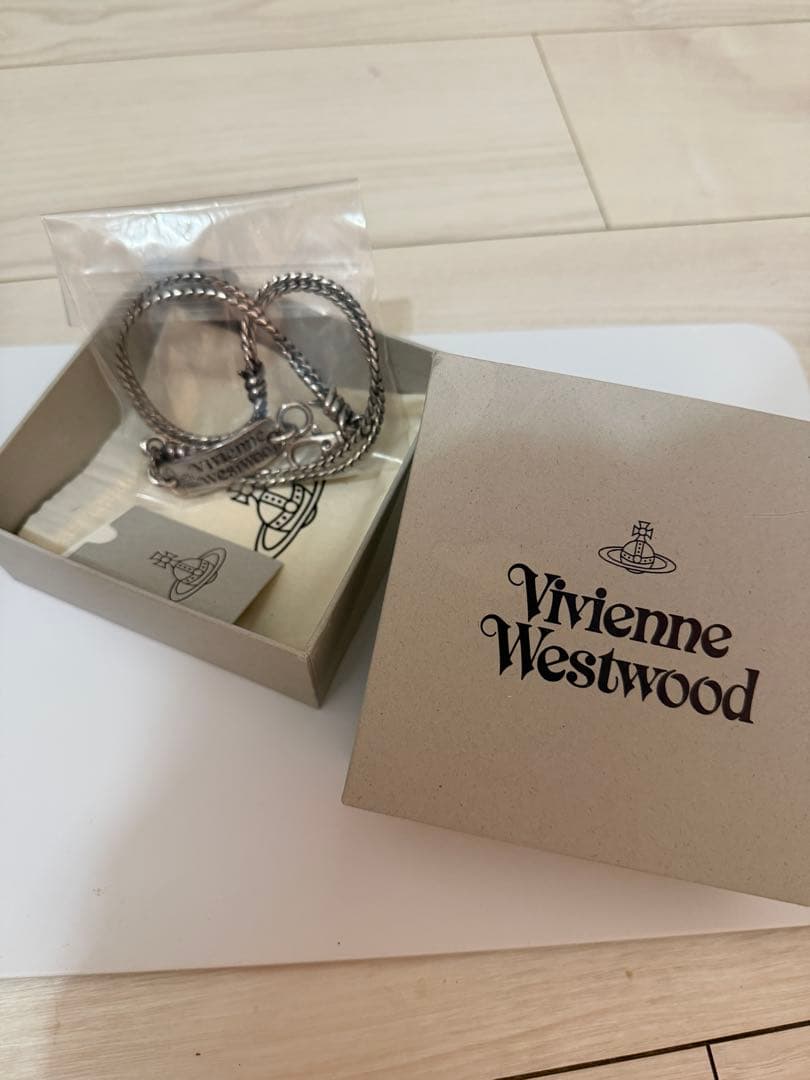 vivienne westwood ヴィヴィアンウエストウッド ブレスレット