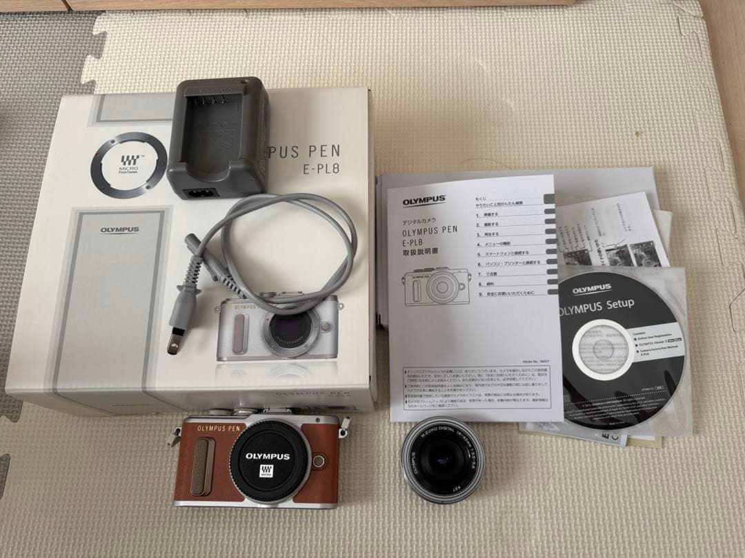 OLYMPUS PEN ミラーレス一眼カメラ　E-PL8