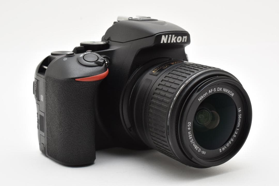 ■美品■Nikon D5600 レンズキット