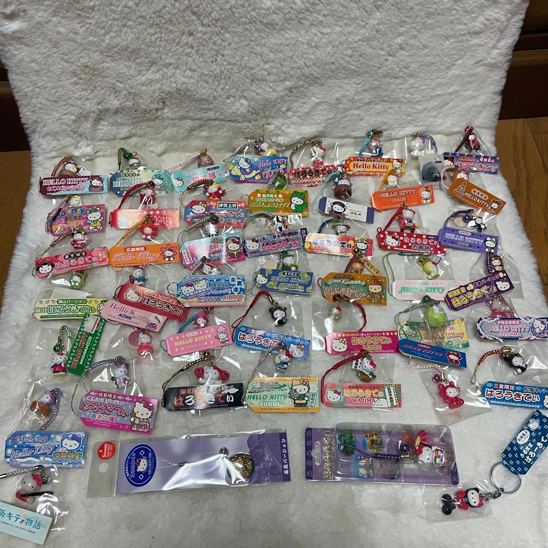 【ハローキティ ご当地ストラップ キーホルダー 47個まとめ売り