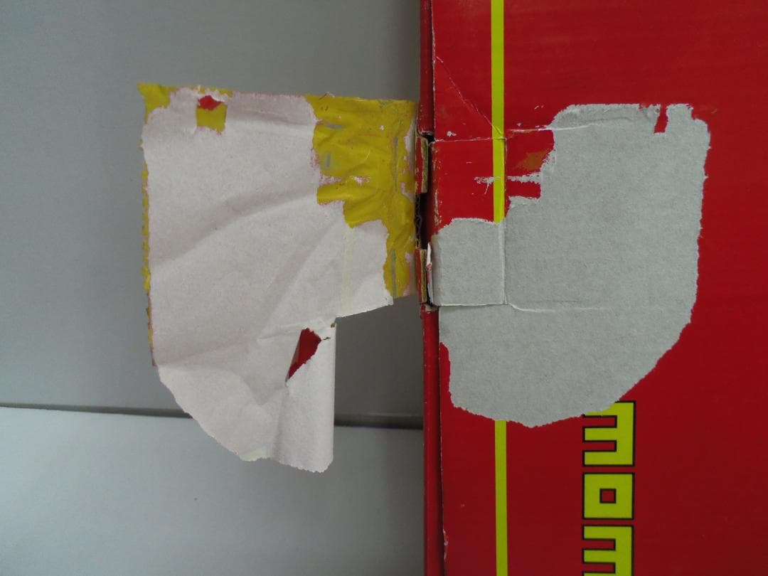 【未使用】momo プロトタイプ ステアリング ZHC-SWM002BK