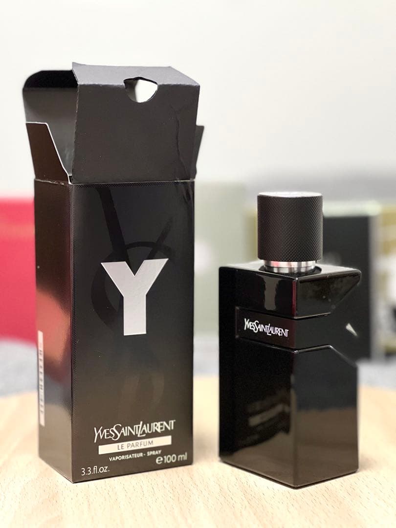 Yves Saint Laurent Y パルファム 100ml