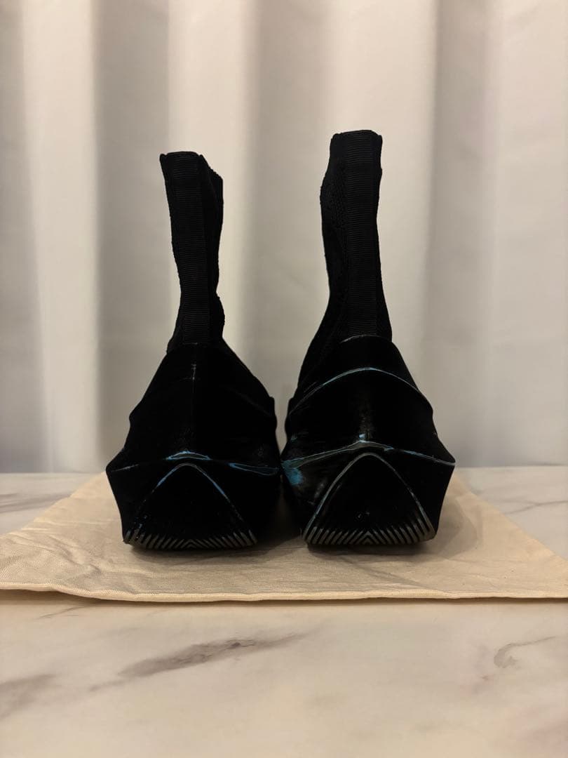 grounds グラウンズ ORCA LACE FLOCKY SCRATCH