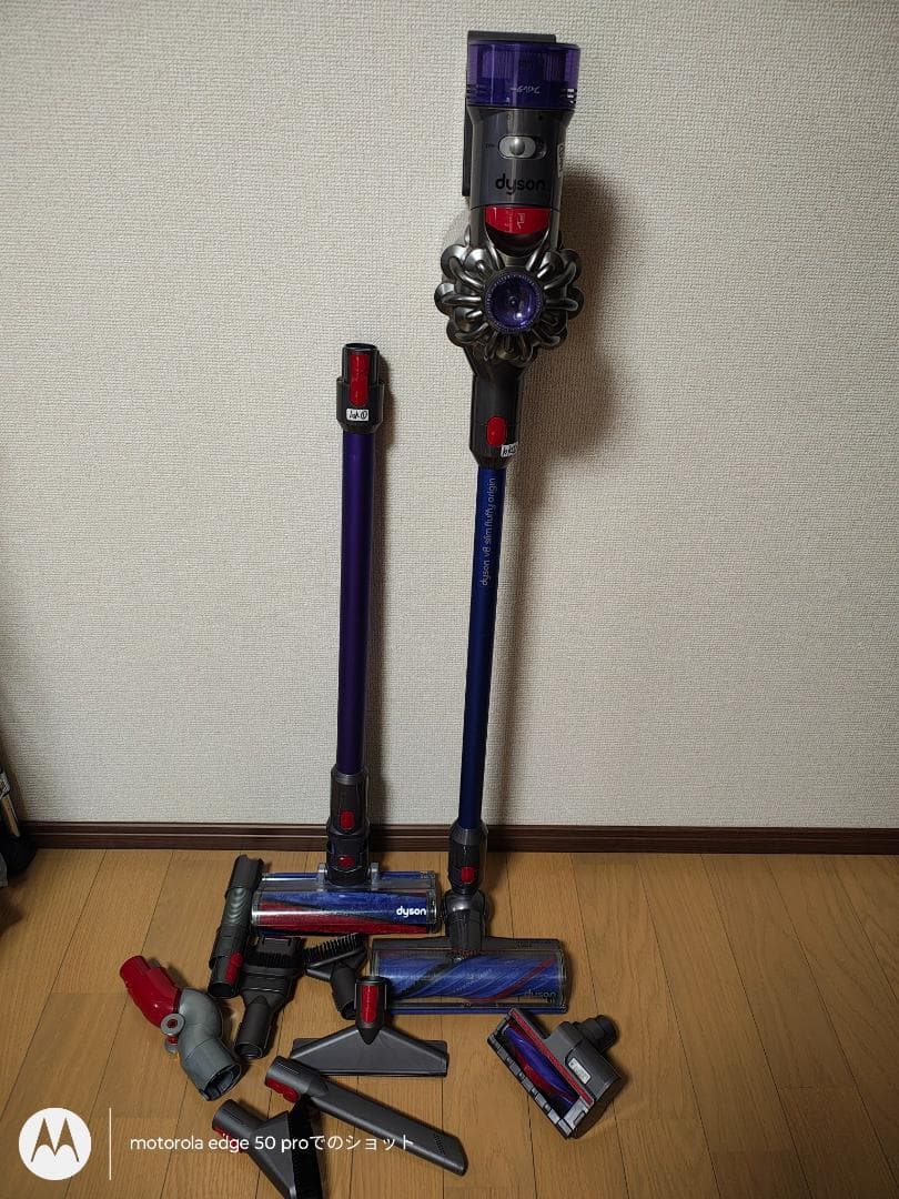 ダイソン★コードレス掃除機★V8Slim★ＳV10K★バッテリー新品と同等★1